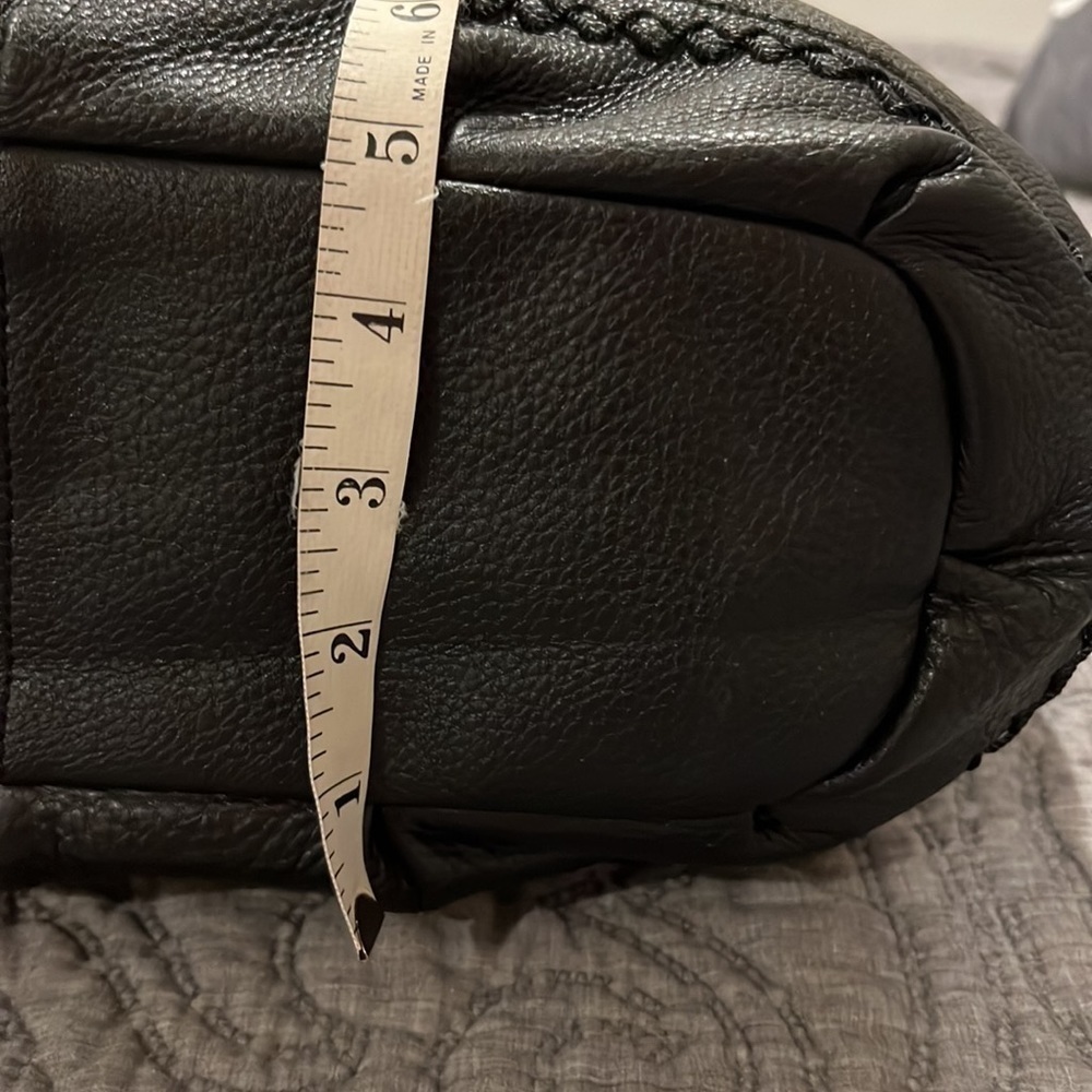The SAK Womens Black Soft Leather Shoulder Bag - Picture 9 of 13